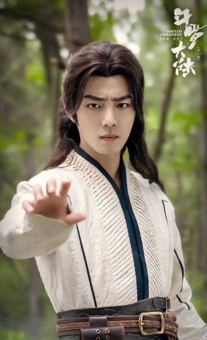 《策马正少年》mv上线!和三哥策马奔赴一场璀璨冒险