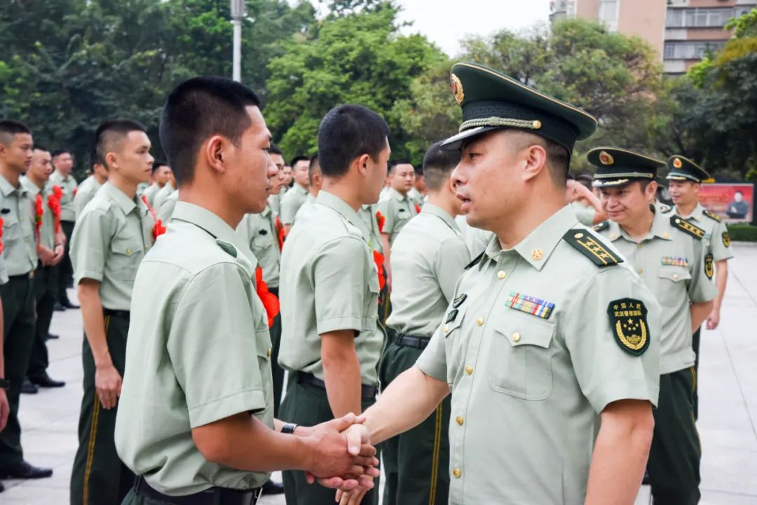 武警龙岩支队图片