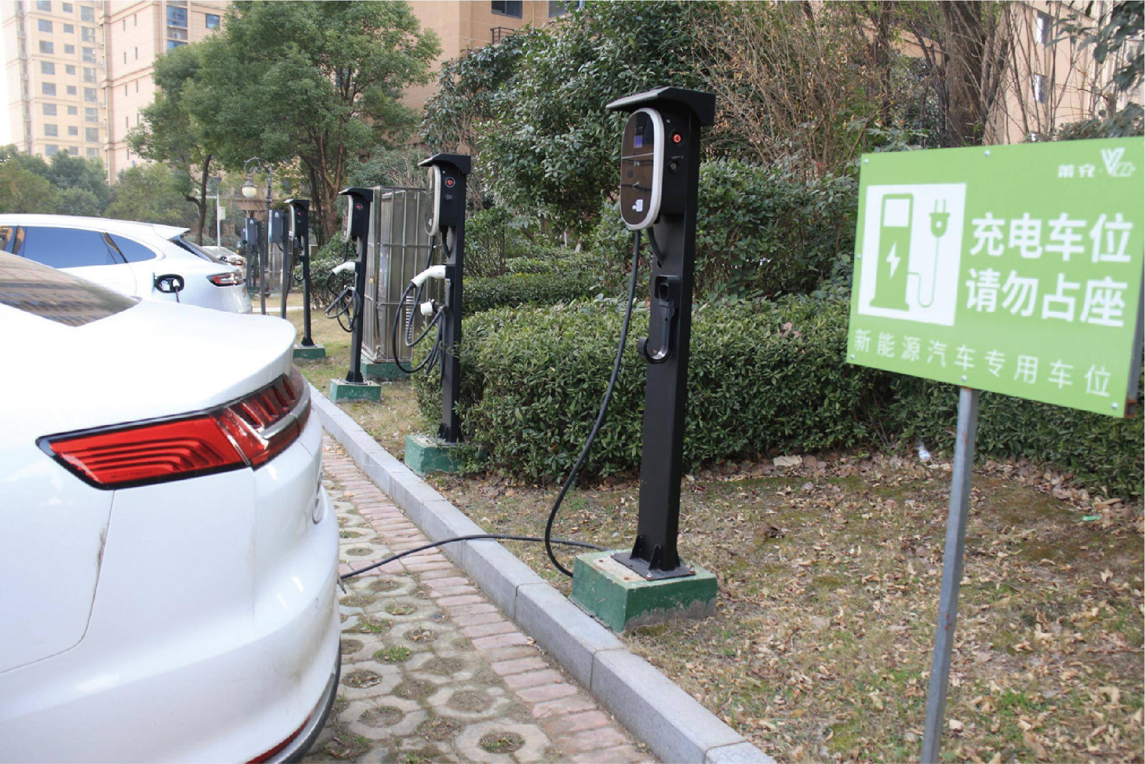 充电桩是什么车都可以充的吗?