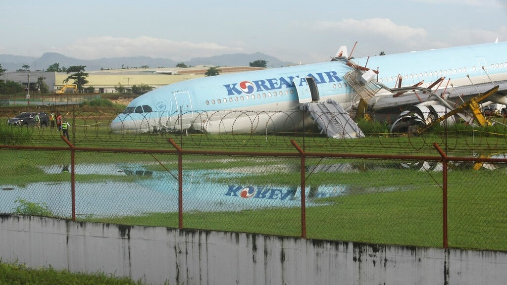 大韩航空777空难图片