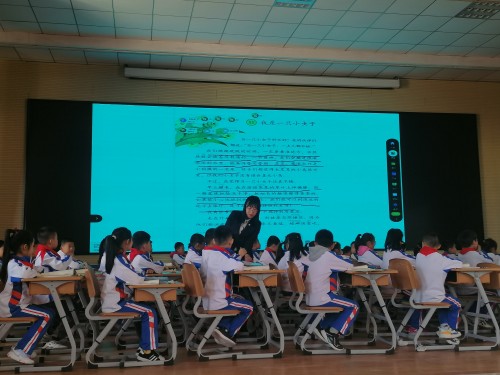 西海岸兰亭小学图片