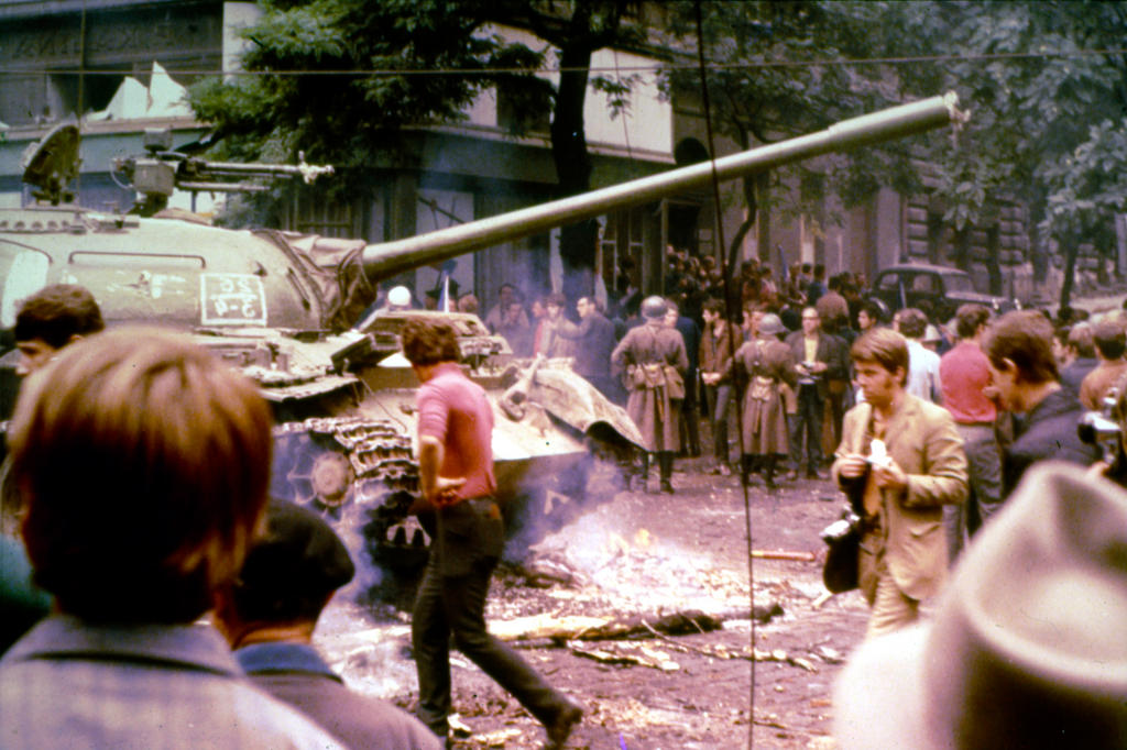 苏联扼杀了捷克"布拉格之春"改革!中国极度愤慨,美国表现平淡