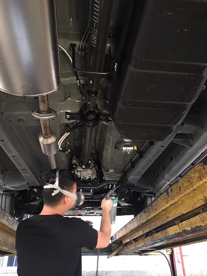 喷完底盘装甲多久能洗车