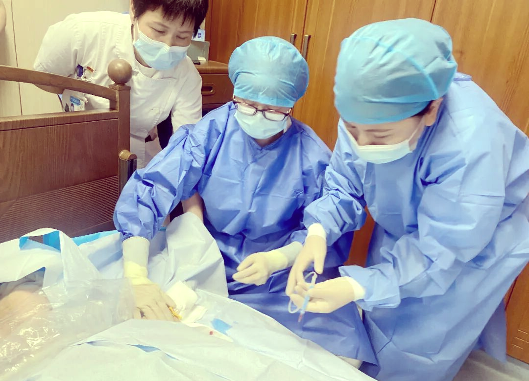 改良型中等长度导管:提升输液体验与安全性