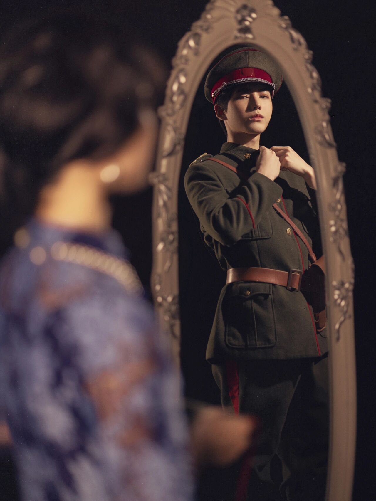 盘子女人坊|大片质感的军阀情侣写真 霸气与柔情的融合