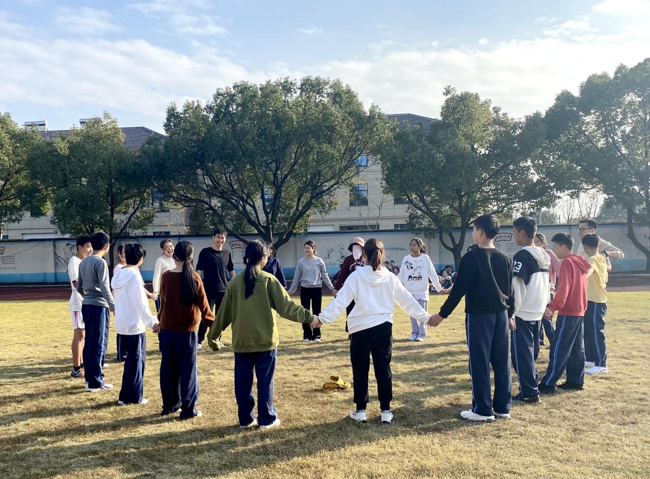 吕山中学:趣味盎然运动会 师生参与乐其中