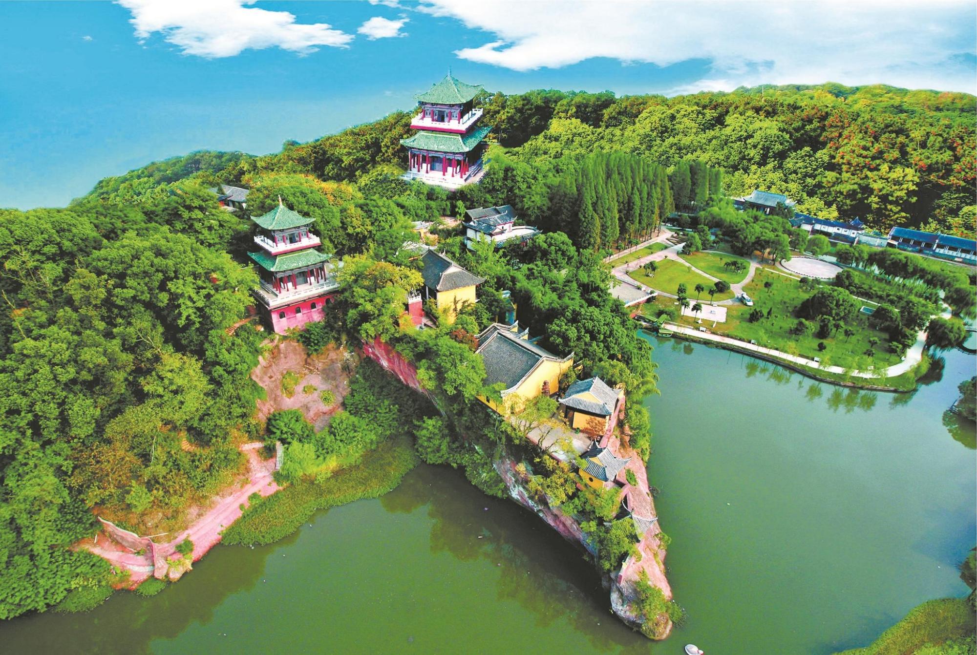 荆山楚水相邀 助力引客入鄂,花样游轮 畅游湖北