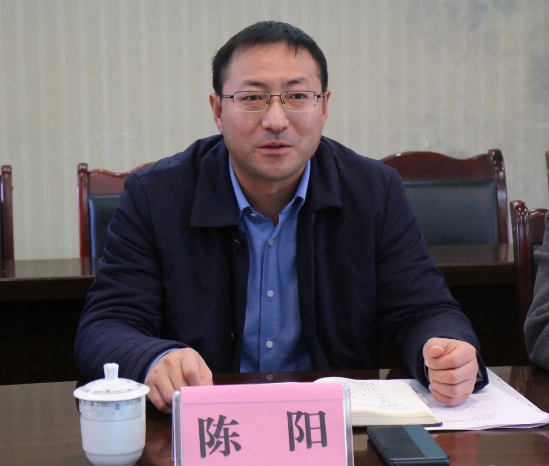 大竹县委常委,宣传部长陈阳带队到大竹中学调研座谈