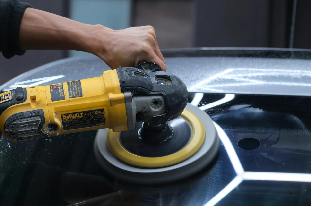 请问汽车抛光多久一次比较好?抛光对车漆有影响吗?