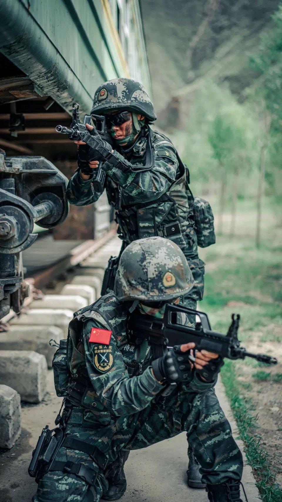 特战女兵主题壁纸来了!