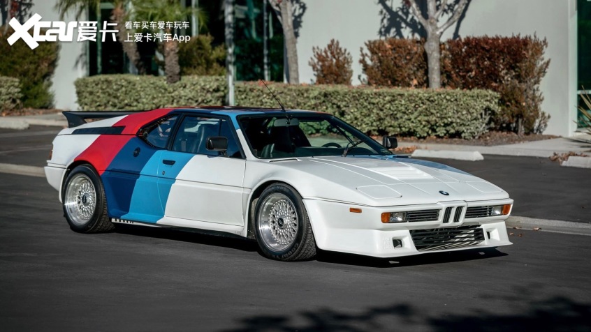 拍出300万高价!重温这台41岁的宝马m1