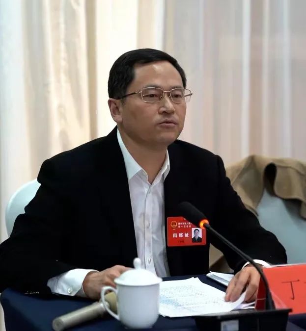 丁志强丁志强市发改委主任祁斌昌代表从四个方面对我市优化营商环境