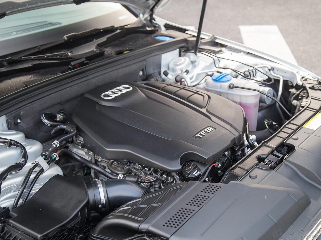 2015奥迪a4l45tfsiquattro运动型发动机数据