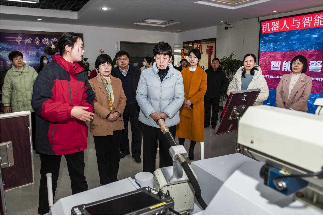 省妇联一级巡视员龚明珠赴淮北调研