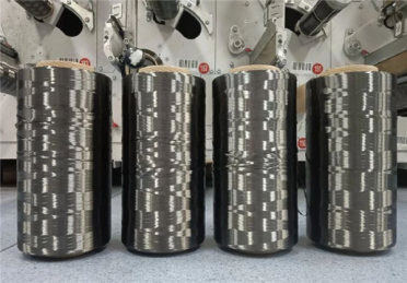 黑黄金！我国T1100S级超高强碳纤维一次性试制成功：比头发丝细却能拉动空载C919