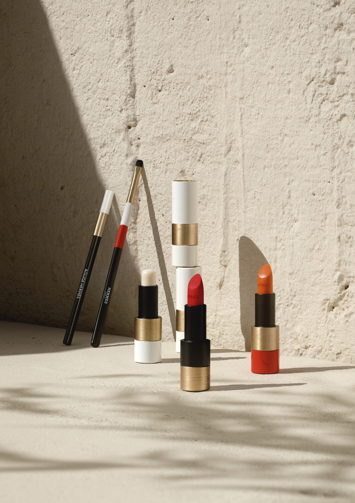 爱马仕rouge hermès唇妆系列正式上市,"动森"推出大富翁版丨是日美好
