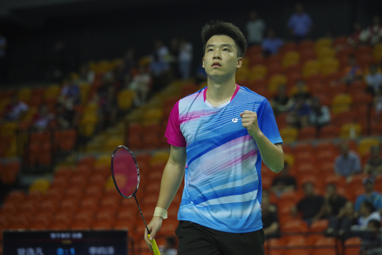 重庆佛雷斯队再创佳绩 曾逸凡斩获全国羽毛球冠军赛男单亚军