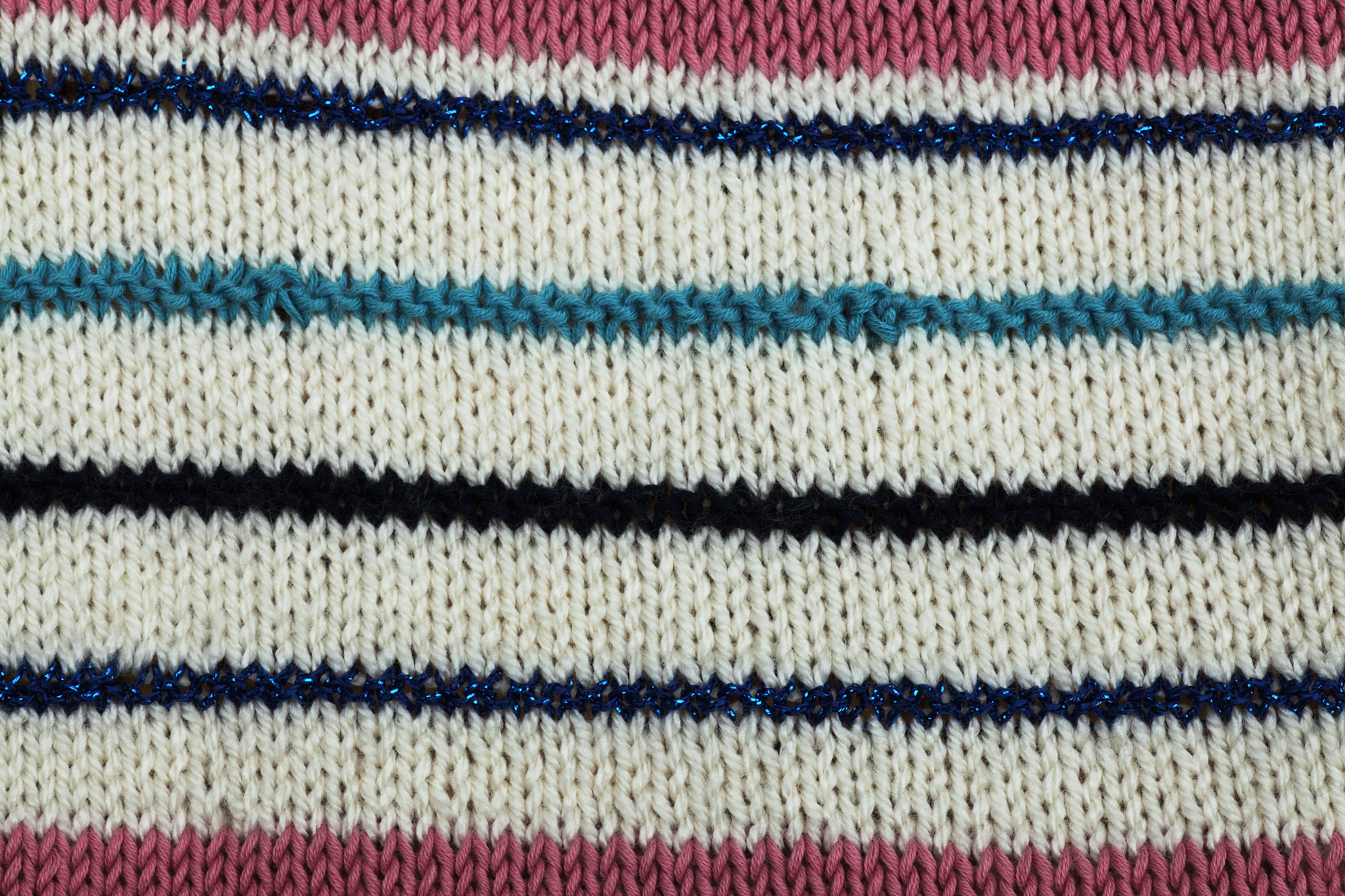 梭织和针织的区别?梭织和针织哪个贵