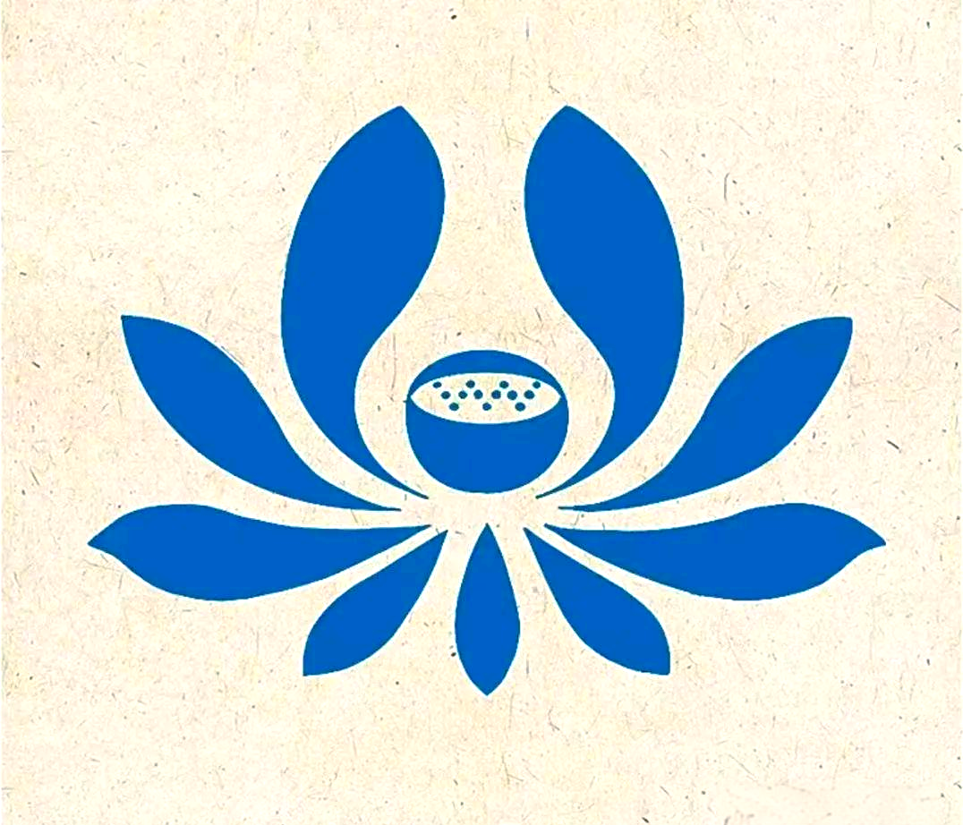 随着历史的演变,莲花造型逐渐从简约到繁复,从抽象走向具象