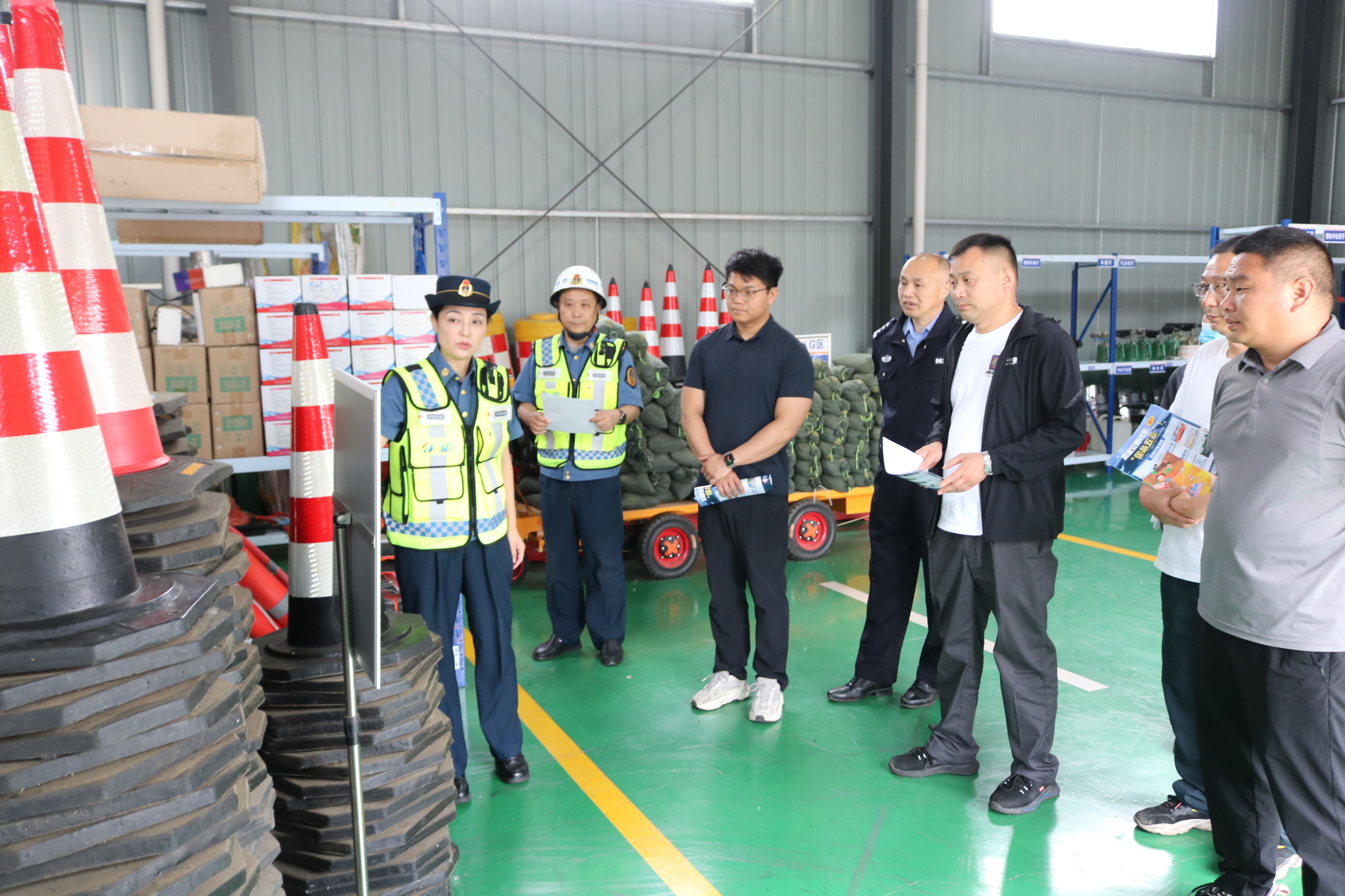 普法护路守底线 郑漯服务暖民心