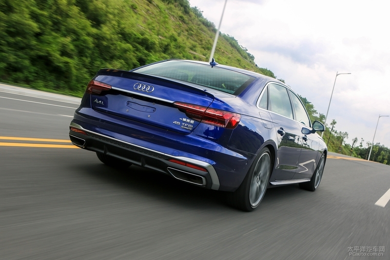 一鸣惊人 测试新款奥迪a4l 45tfsi quattro
