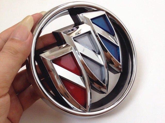 像三座小山一样的车标是什么