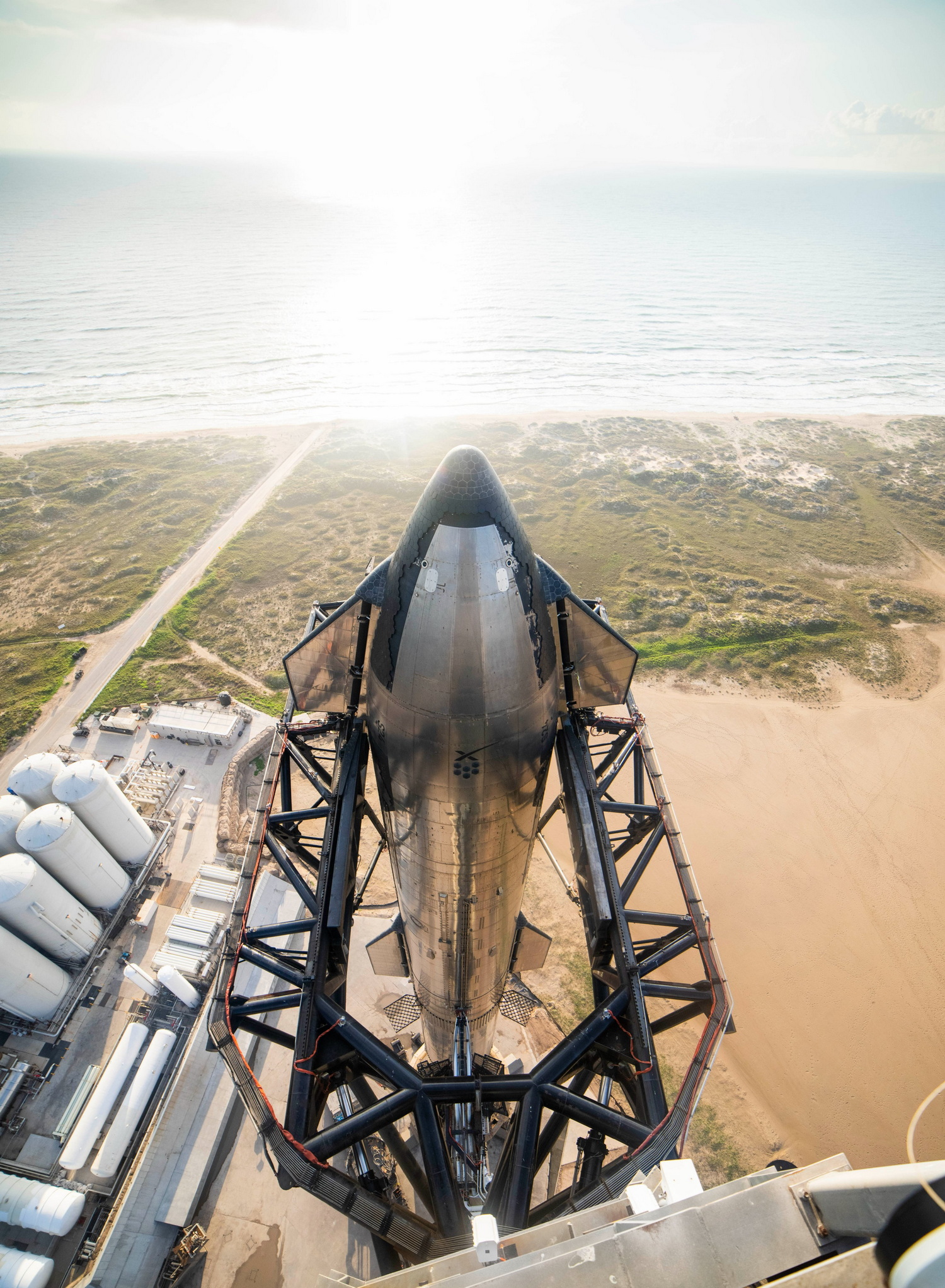 spacex超重型运载火箭星舰发射获批,或于17日试射