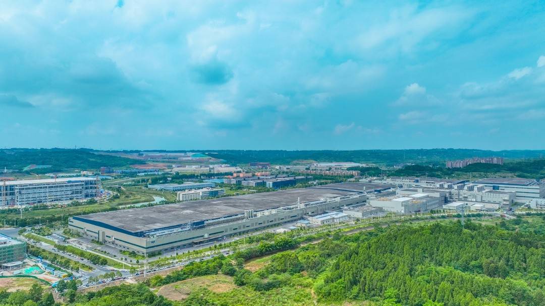 绵阳市京东方新型显示产业园:以"镇园之宝"领航千亿产业发展