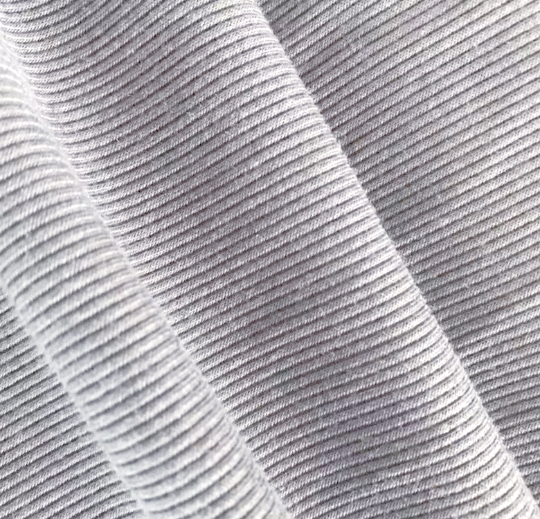 当涤纶成分占比不低于50%时,该混纺织物便能继