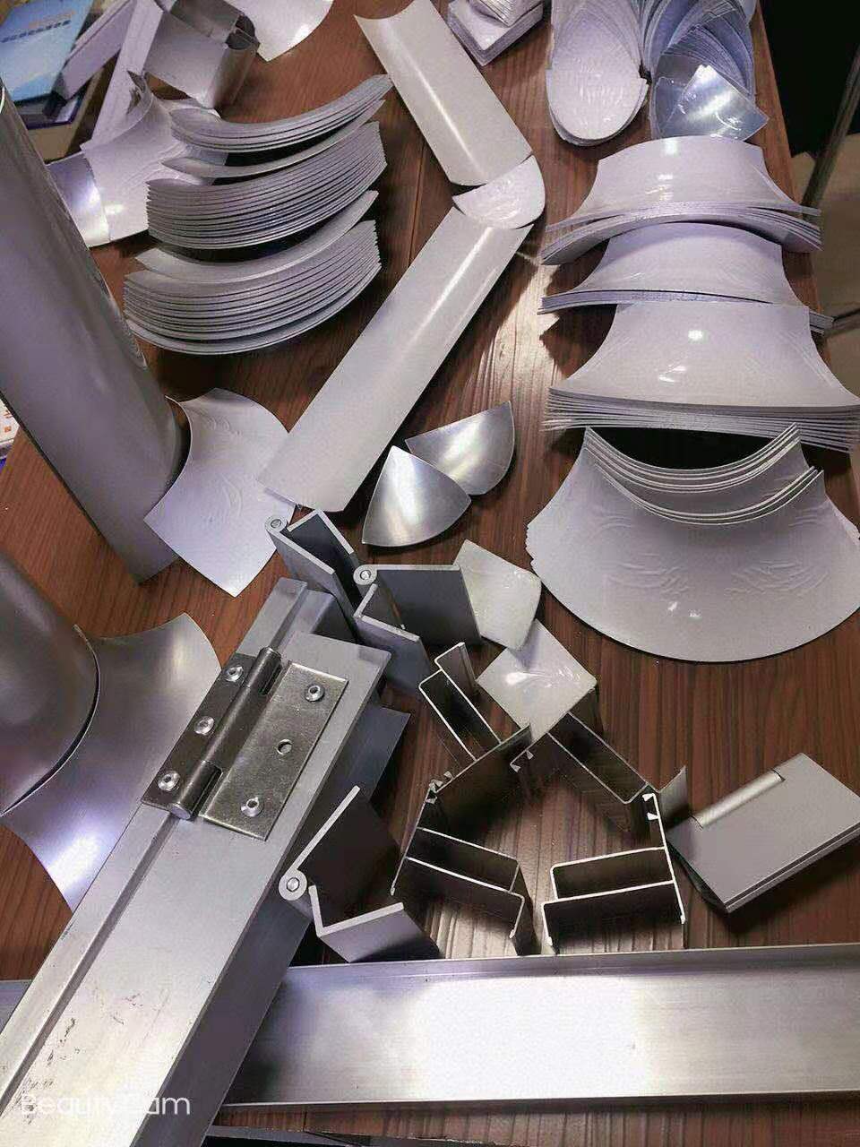 如何挑选净化配件铝材