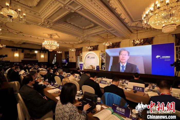 韧性发展与协同行动 第四届外滩金融峰会在沪开幕