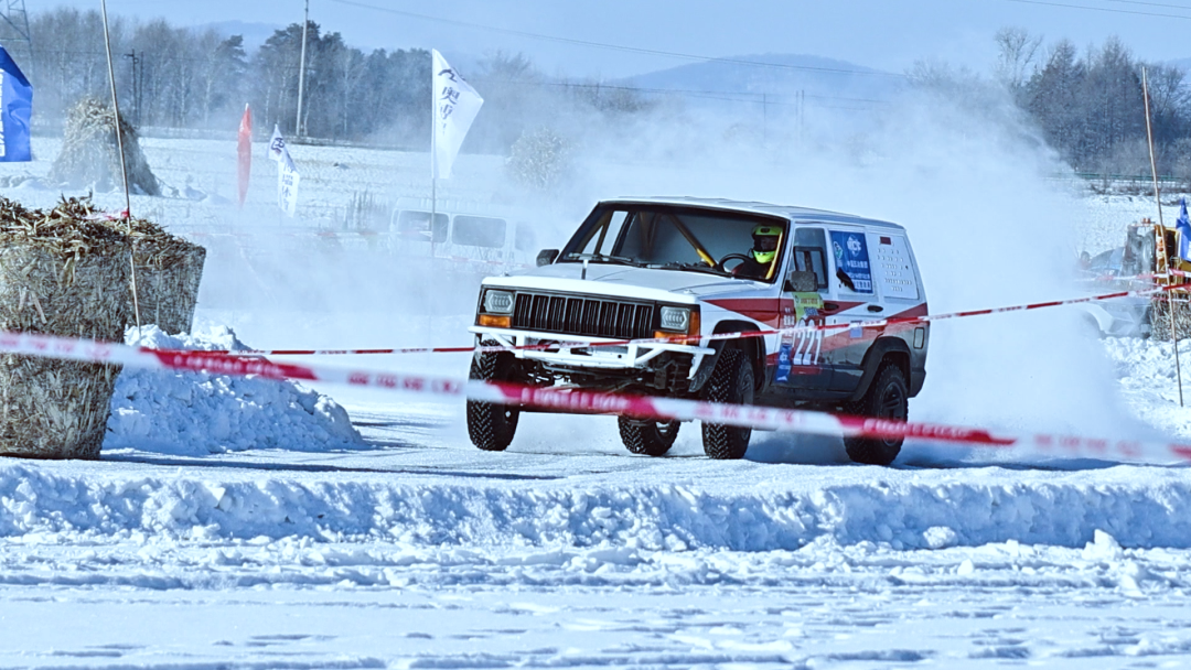 2023中国吉林磐石"五冶"杯冰雪汽车拉力赛仙人湖赛段正式开赛