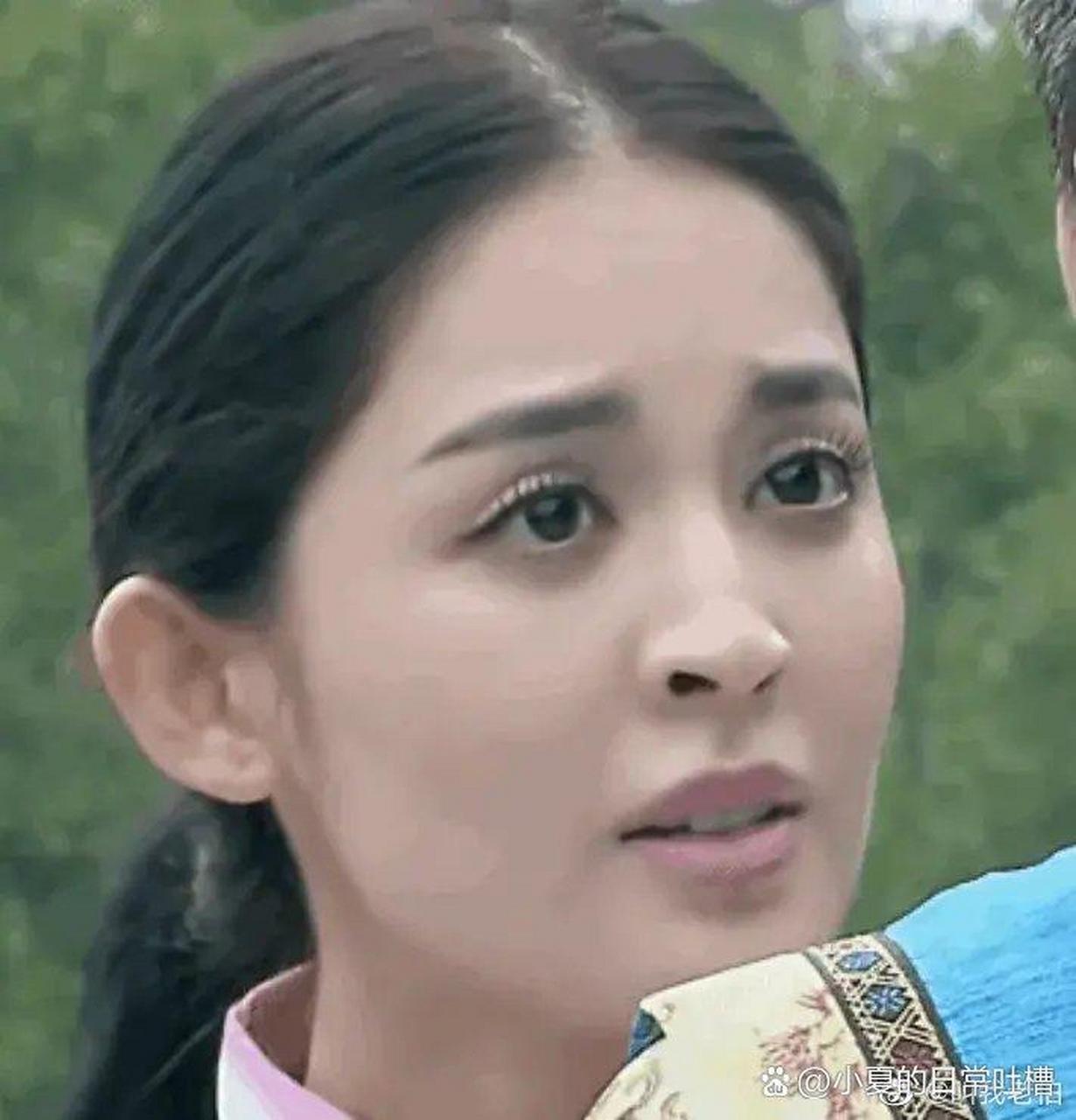 娜扎早期的鼻子真的很出戏,难怪她要调整