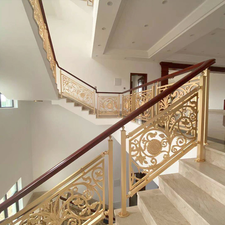 要装铜楼梯护栏材质和辅料