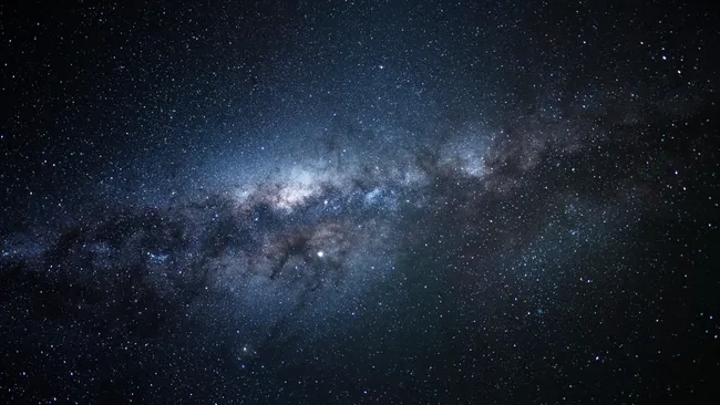 科学家发现被银河系吞噬的远古矮星系遗迹