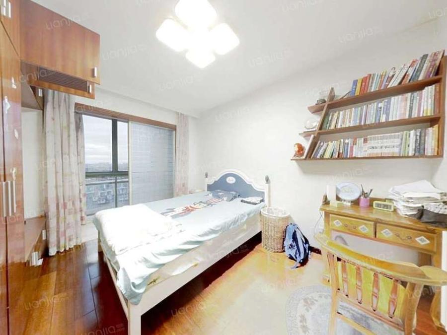 杭州市西湖区紫金庭园春雪苑131平房屋平博失败,851万起拍无人拍