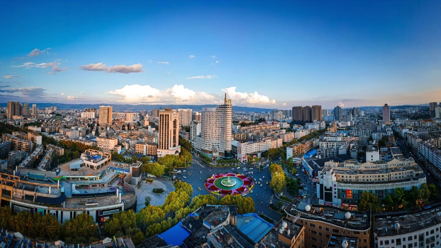 曲靖"南进"实探:南部新城×经开南区怎么选?