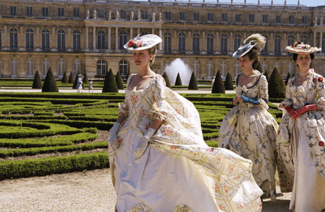 19世纪法国奇葩禁令,所有想要穿裤子的女性必须取得合法许可