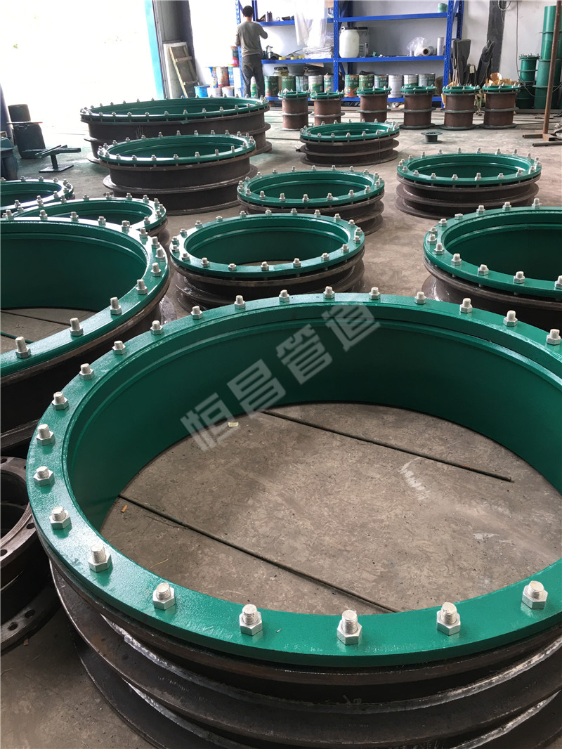 人防密闭肋套管有优良的特性