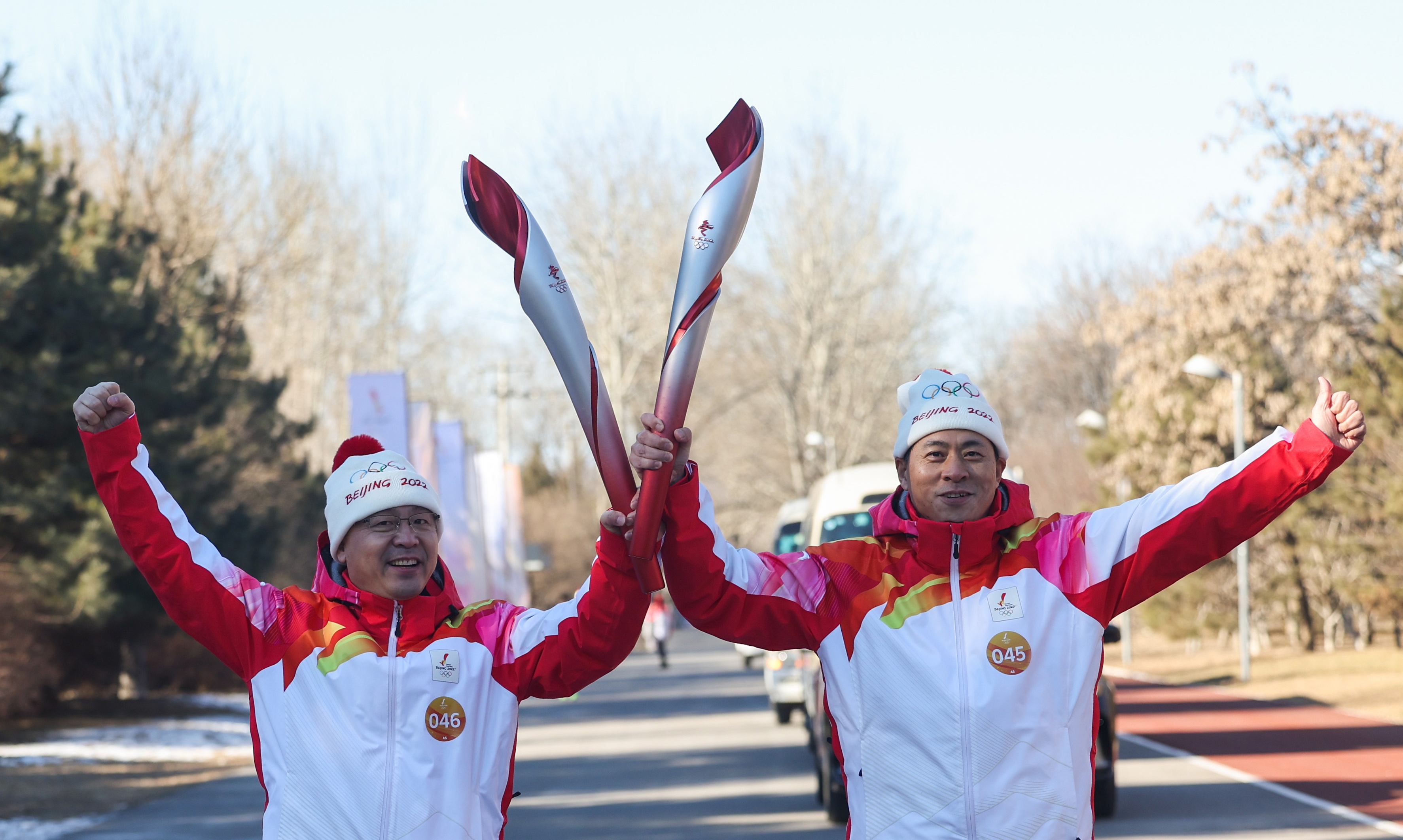 (北京冬奧會)北京冬奧會火炬在奧森公園傳遞(13)