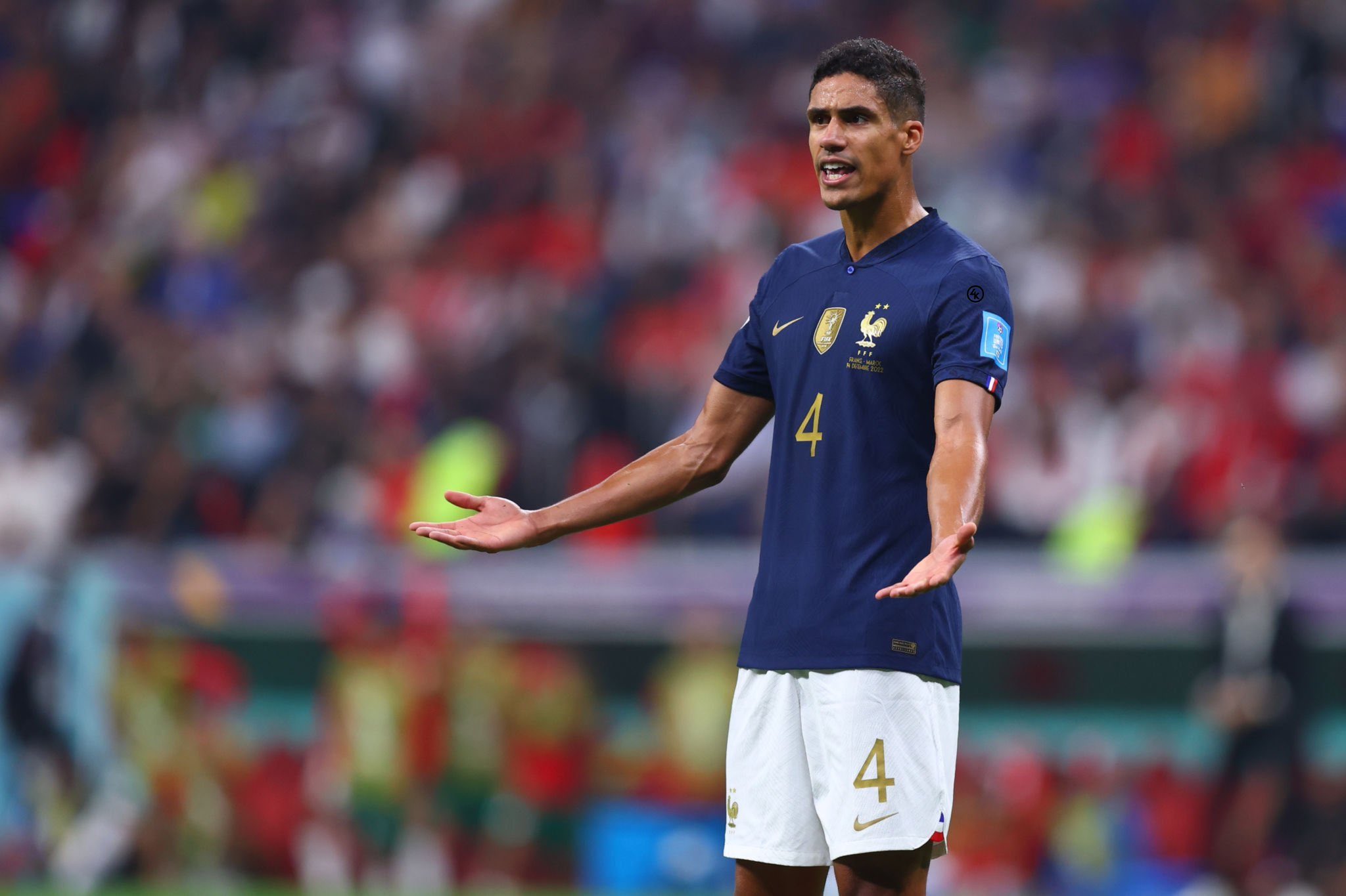 曼联清理10将,切尔西相中意甲梅西,巴萨挖角利物浦名将