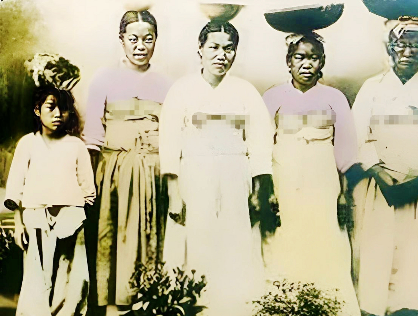 在古代韩国,女性认为露出乳房是