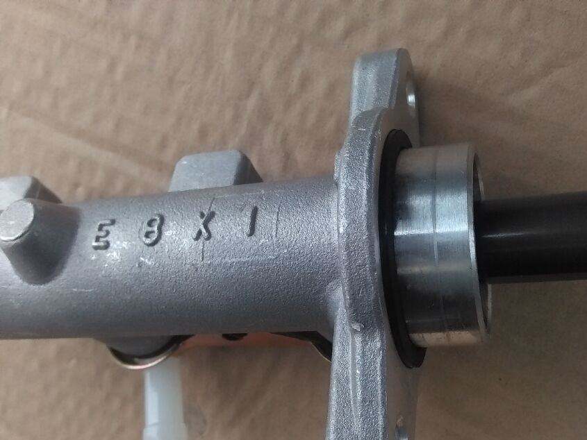 刹车总泵换一个多少钱