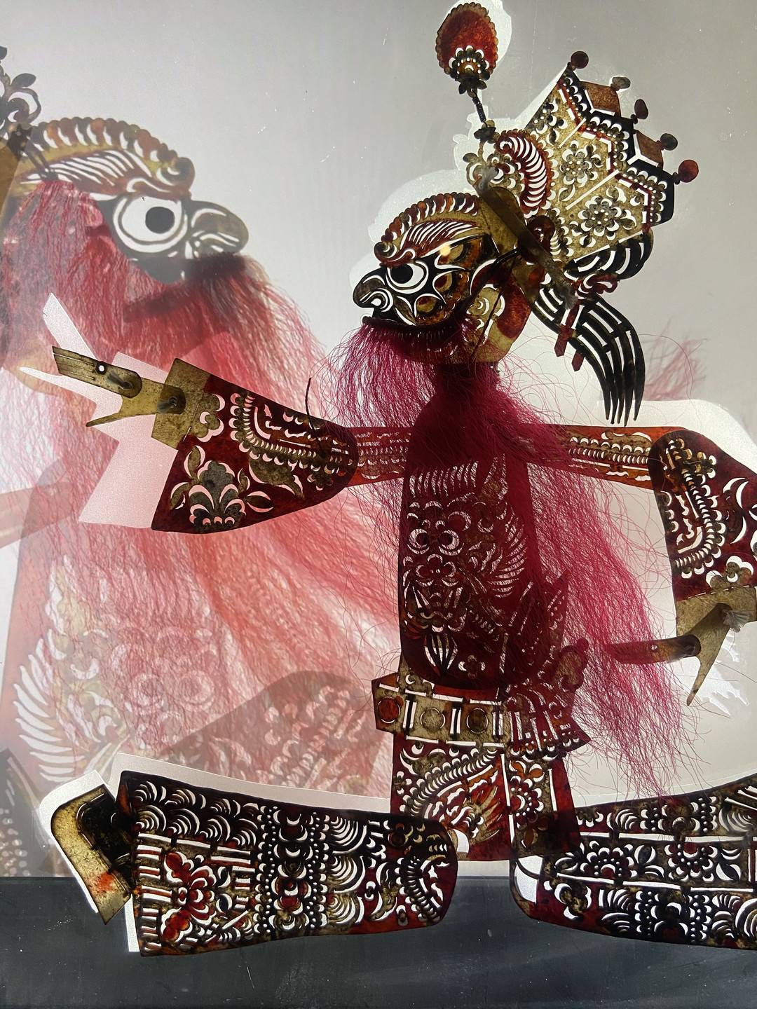 灯影不息 牵戏人罗兰秋:复活中国最美皮影——成都灯影