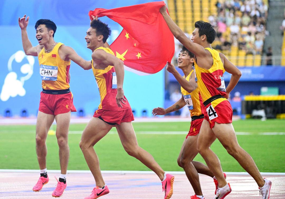 成都大运会|中国男子百米接力千分之六秒逆转,累计收获90金
