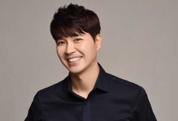 朴秀洪宣布结婚后,陷入了信任危机,《熊孩子》节目组面临尴尬