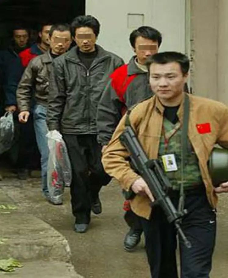 战后中国首任驻伊拉克大使杨洪林手记 | 接受采访 讲述营救中国公民