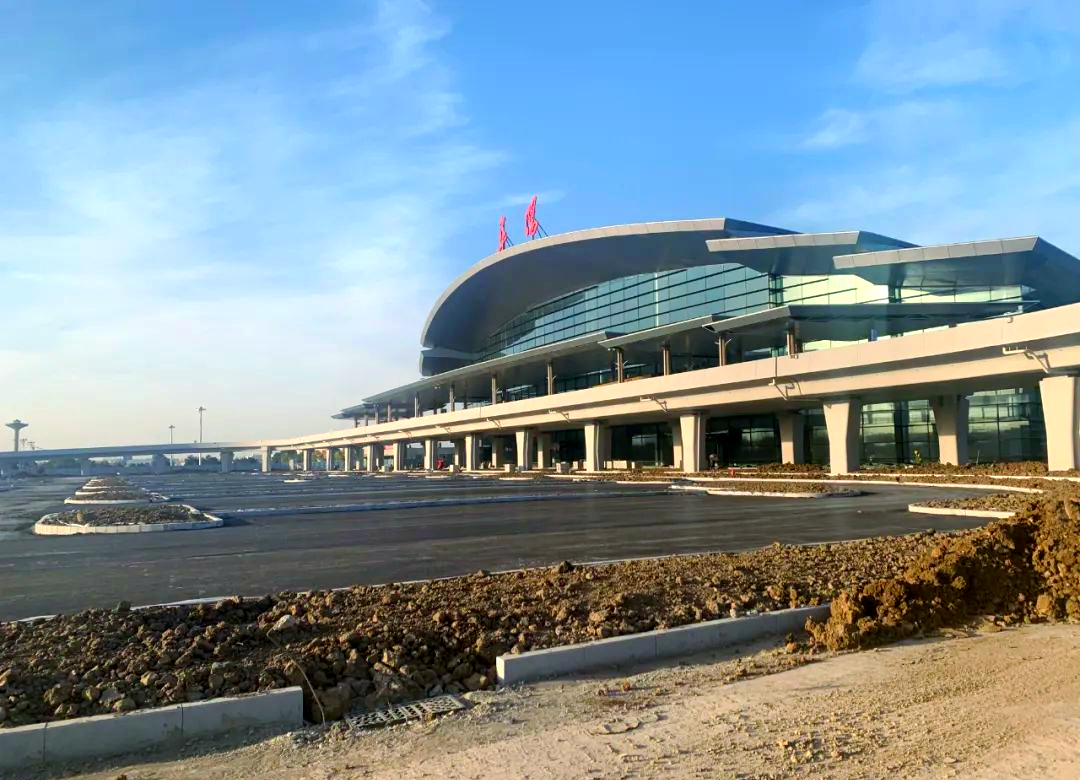 阜阳机场新航站楼及高架桥项目竣工验收及未来展望