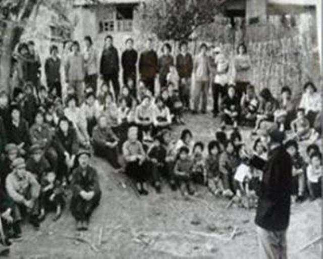 石顶武:上世纪40年代称帝,被抓后判处死刑,儿子又在80年代称帝