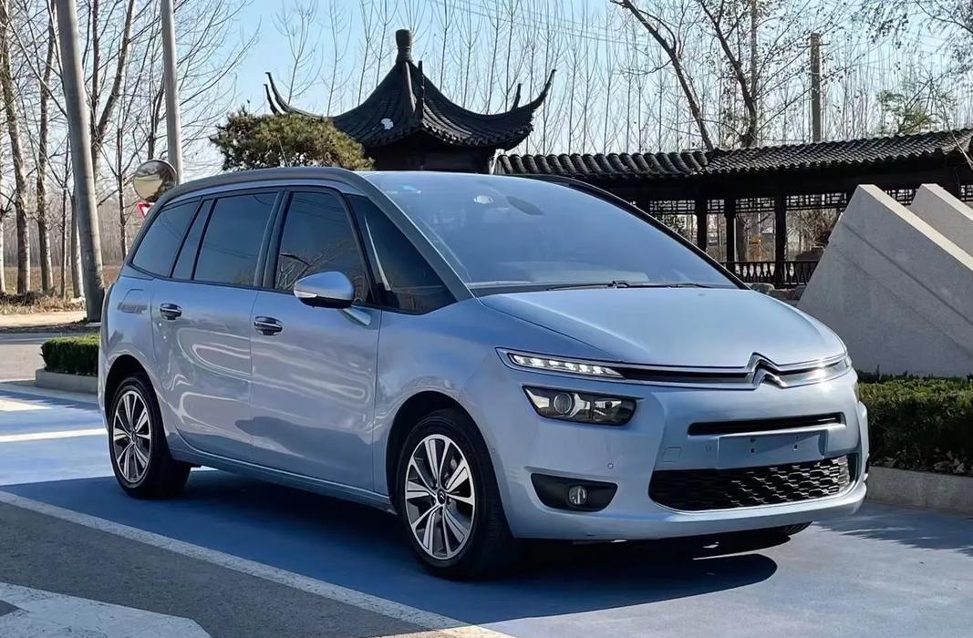 东风雪铁龙毕加索车型
